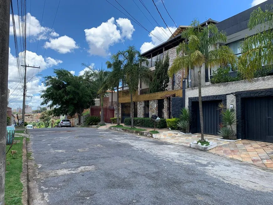 Foto 1 de Lote/Terreno à venda, 360m² em Havaí, Belo Horizonte