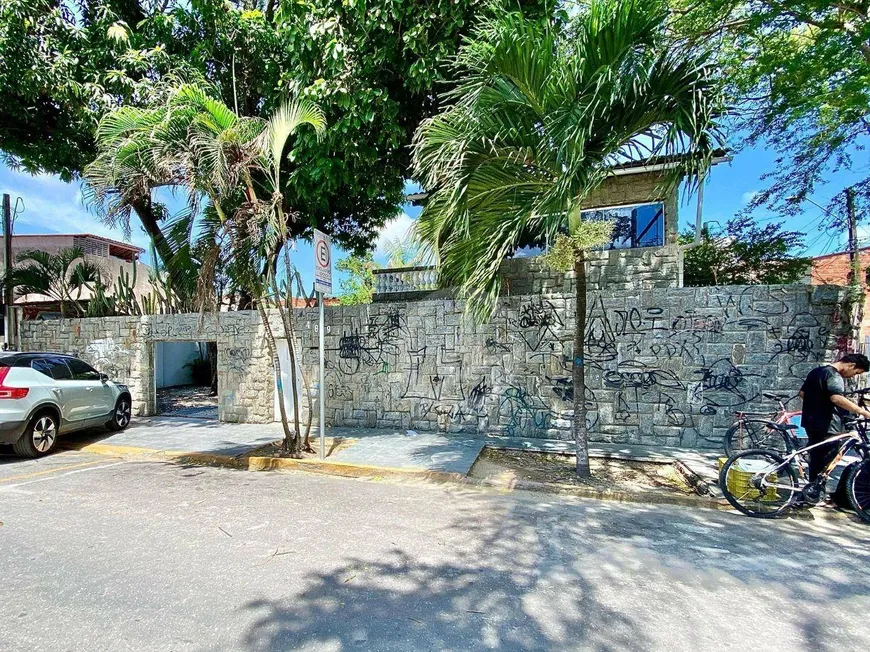 Foto 1 de Casa com 4 Quartos para venda ou aluguel, 300m² em Lagoa Sapiranga Coité, Fortaleza