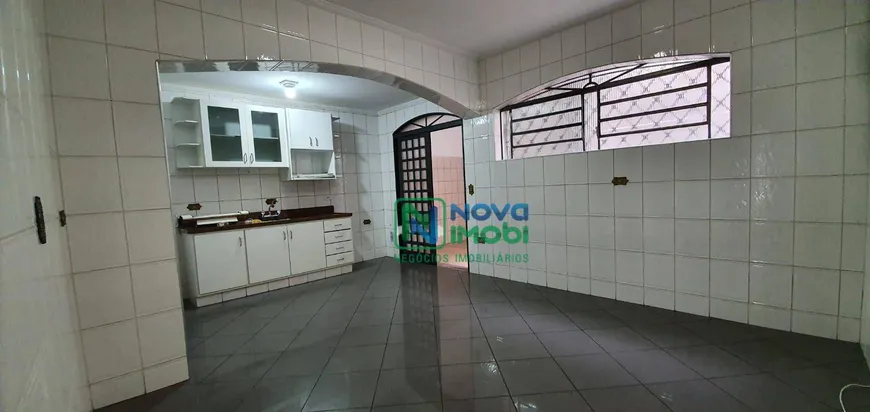 Foto 1 de Casa com 3 Quartos para alugar, 250m² em Paulista, Piracicaba