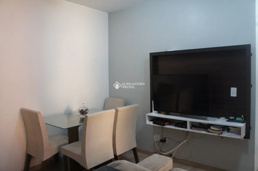 Foto 1 de Apartamento com 2 Quartos à venda, 49m² em Fátima, Canoas