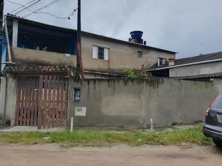 Foto 1 de Sobrado com 3 Quartos à venda, 138m² em São Fernando, Itanhaém