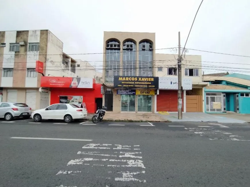 Foto 1 de Sala Comercial para alugar, 49m² em Centro, Uberlândia