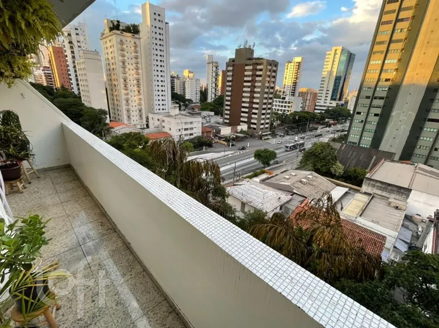 Foto 1 de Apartamento com 3 Quartos à venda, 180m² em Campo Belo, São Paulo