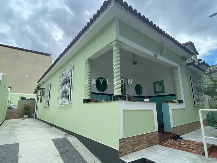 Foto 1 de Casa com 2 Quartos à venda, 82m² em Cachambi, Rio de Janeiro