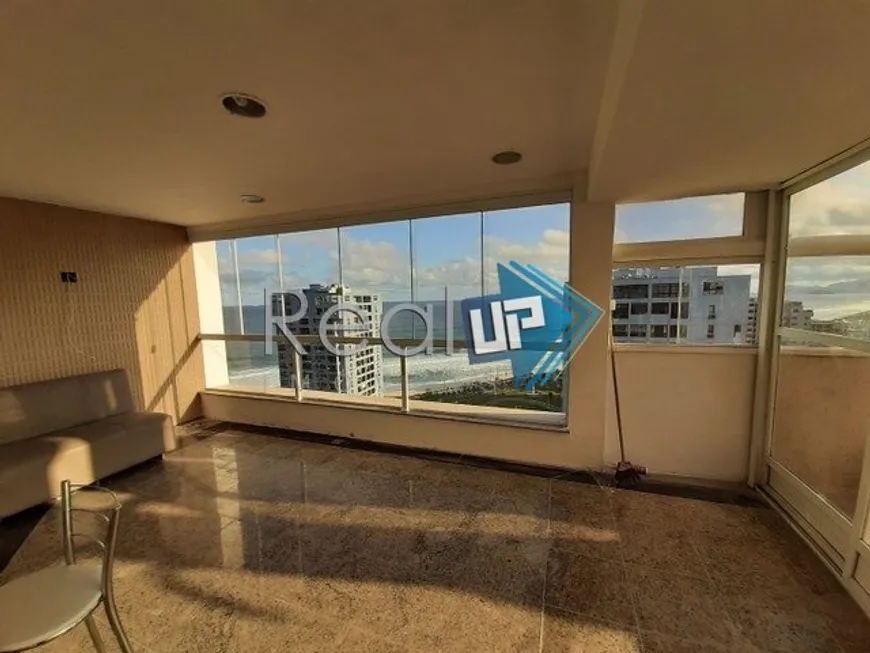 Foto 1 de Apartamento com 3 Quartos à venda, 186m² em Barra da Tijuca, Rio de Janeiro
