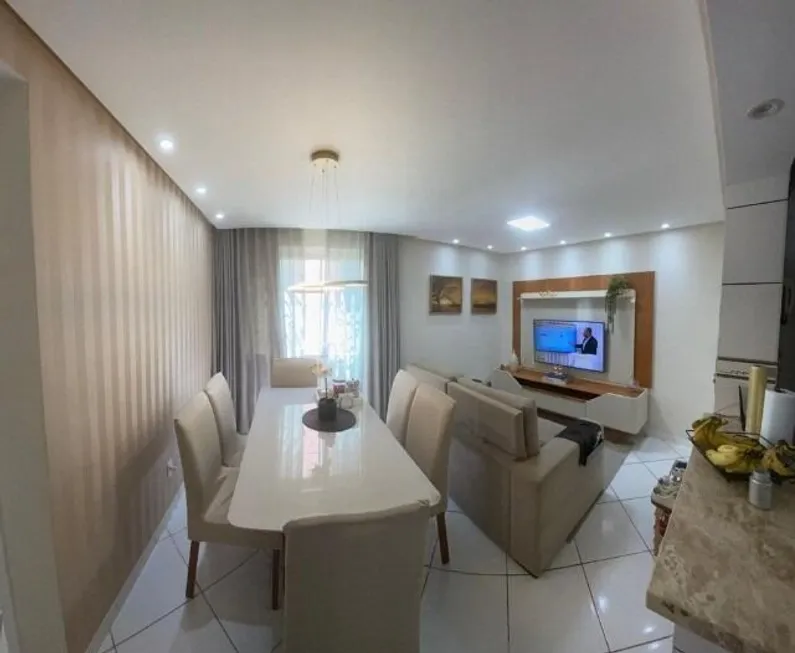 Foto 1 de Apartamento com 2 Quartos à venda, 54m² em Saboeiro, Salvador