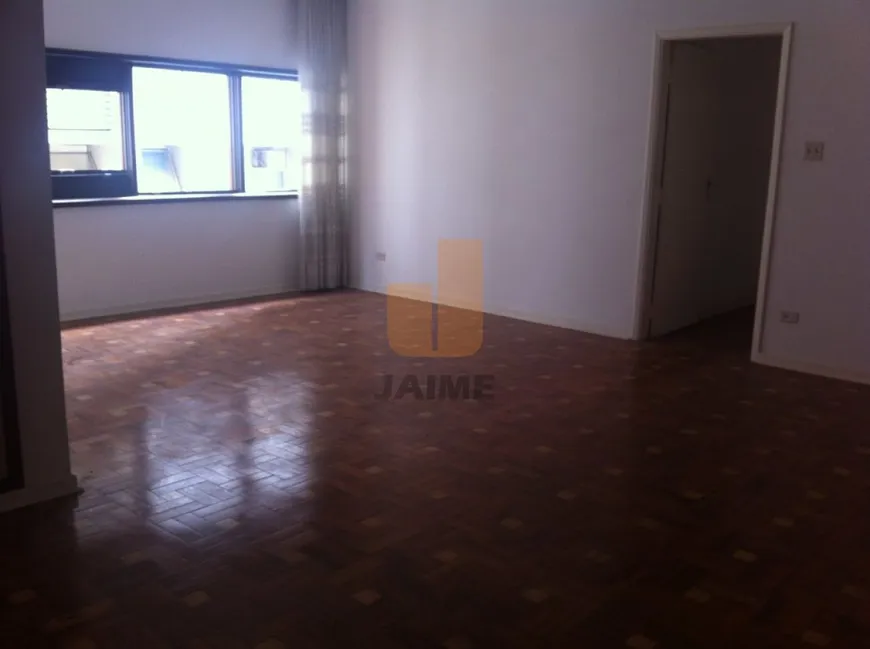 Foto 1 de Apartamento com 3 Quartos para alugar, 142m² em Higienópolis, São Paulo