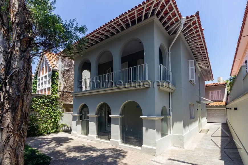 Foto 1 de Casa com 4 Quartos à venda, 500m² em Jardim Paulista, São Paulo