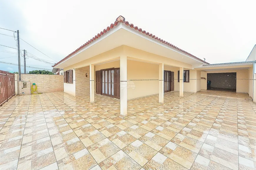 Foto 1 de Casa com 3 Quartos à venda, 222m² em Contenda, São José dos Pinhais