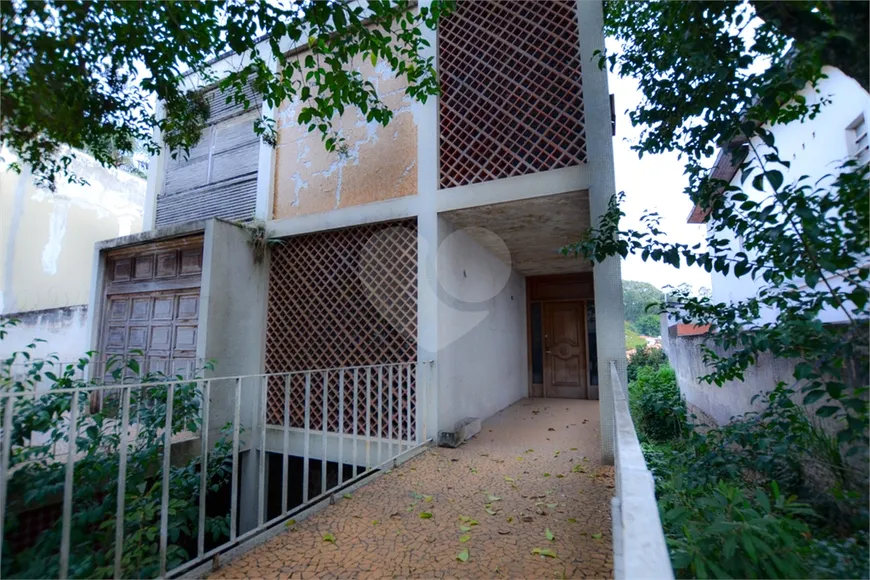 Foto 1 de Casa com 3 Quartos à venda, 300m² em Pacaembu, São Paulo