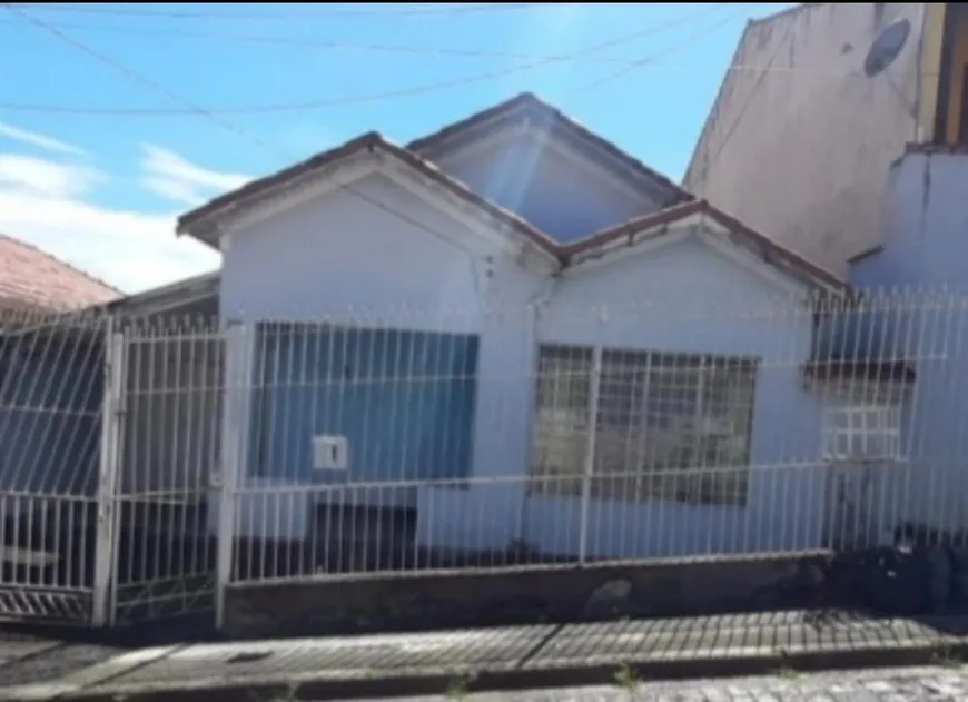 Foto 1 de Casa com 2 Quartos à venda, 130m² em Centro, Jacareí