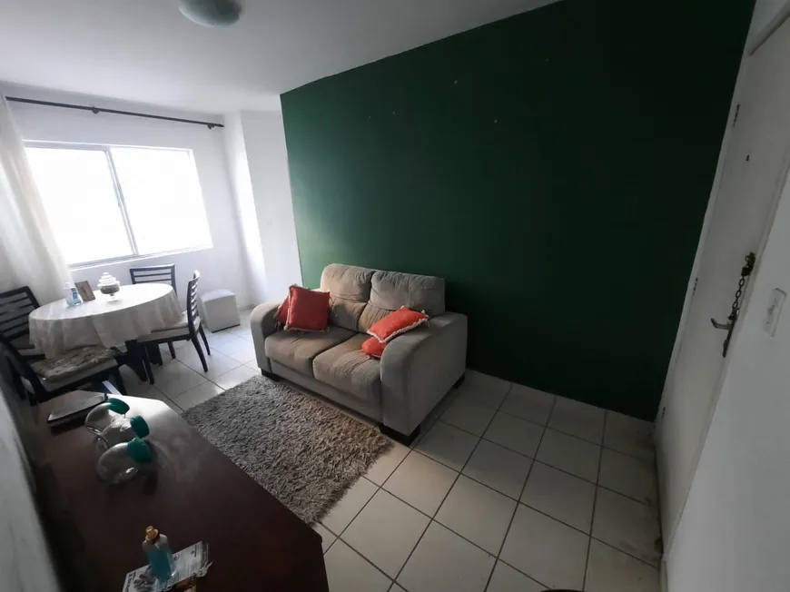 Foto 1 de Apartamento com 3 Quartos para alugar, 55m² em Aruana, Aracaju