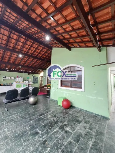 Foto 1 de Casa com 3 Quartos à venda, 130m² em Ivoty, Itanhaém