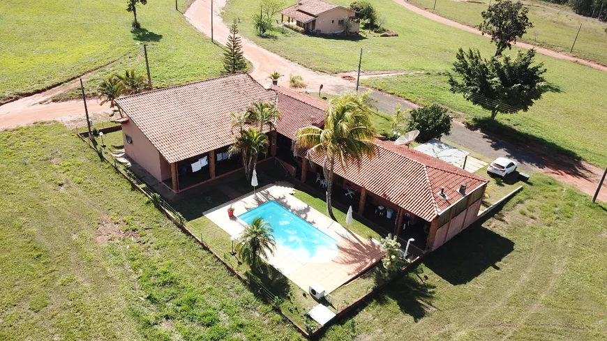 Foto 1 de Casa de Condomínio com 4 Quartos à venda, 294m² em condominio thermas de aguas de santa barbara, Águas de Santa Bárbara
