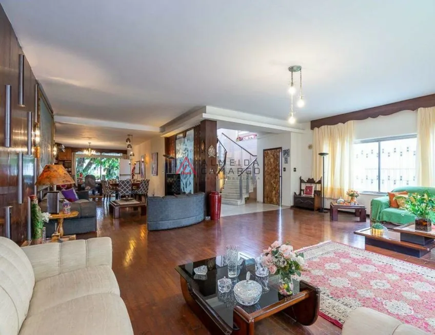 Foto 1 de Casa com 4 Quartos à venda, 600m² em Jardim Paulistano, São Paulo