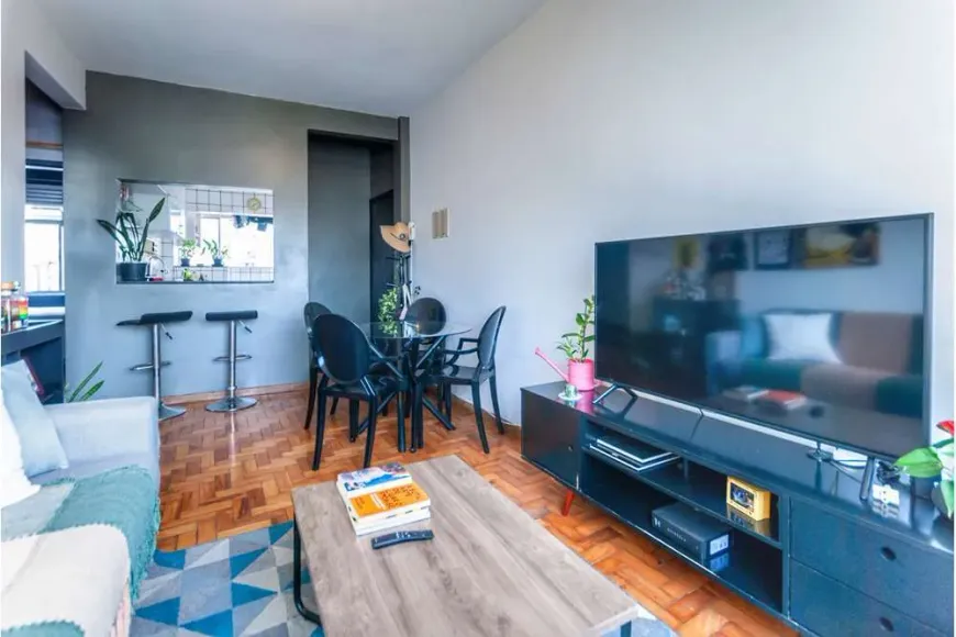 Foto 1 de Apartamento com 2 Quartos à venda, 54m² em Bela Vista, São Paulo