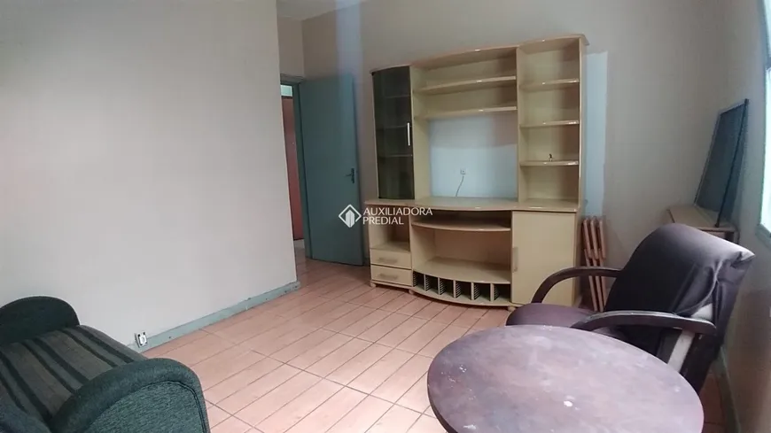 Foto 1 de Apartamento com 1 Quarto à venda, 48m² em Teresópolis, Porto Alegre