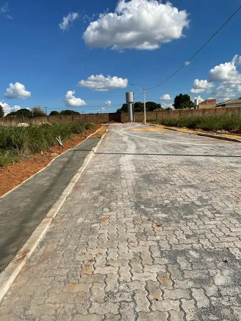 Foto 1 de Lote/Terreno à venda, 400m² em Ponte Alta Norte, Brasília