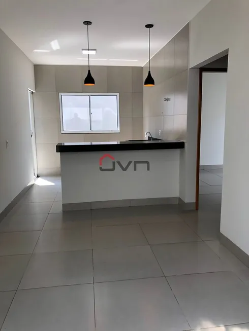 Foto 1 de Casa com 2 Quartos à venda, 65m² em Grand Ville, Uberlândia