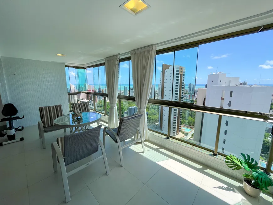 Foto 1 de Apartamento com 3 Quartos à venda, 215m² em Jardim Luna, João Pessoa