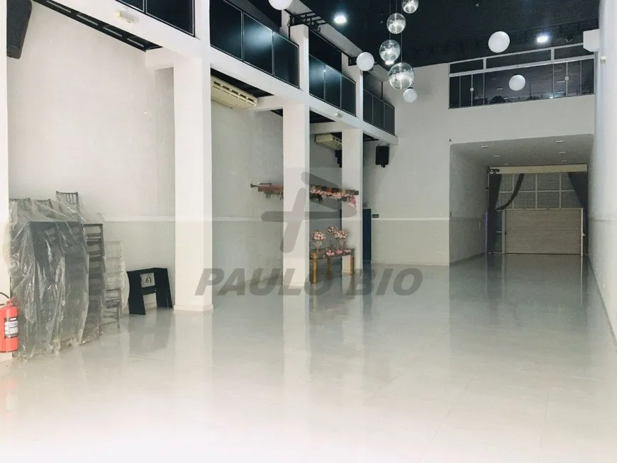 Foto 1 de Galpão/Depósito/Armazém para alugar, 868m² em Vila Palmares, Santo André