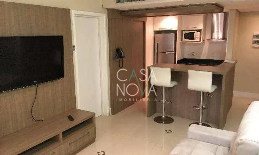 Foto 1 de Apartamento com 1 Quarto à venda, 50m² em Boqueirão, Santos