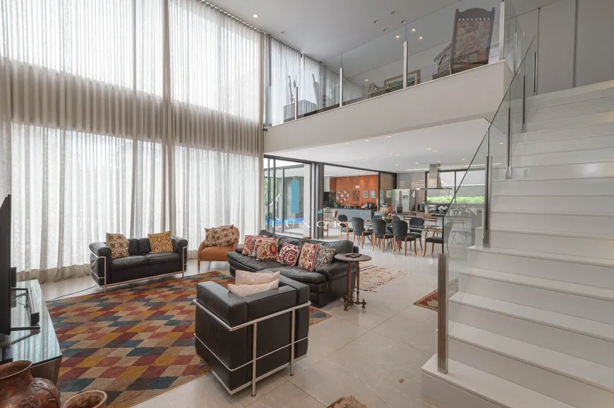 Foto 1 de Casa de Condomínio com 4 Quartos para venda ou aluguel, 476m² em Alphaville Lagoa Dos Ingleses, Nova Lima