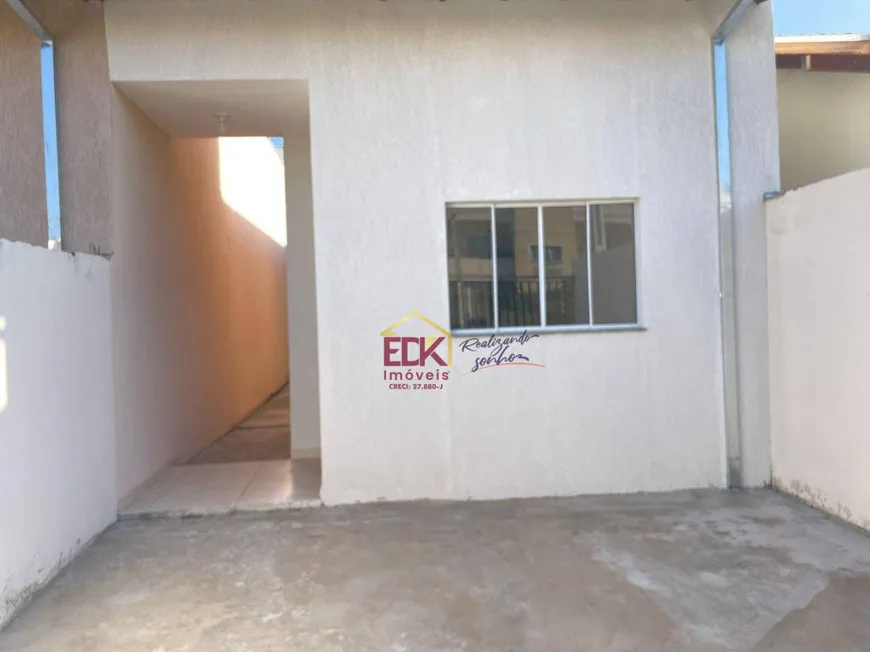 Foto 1 de Casa com 2 Quartos à venda, 70m² em Residencial Pasin, Pindamonhangaba