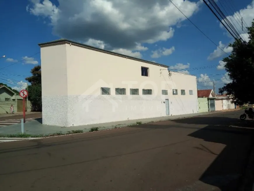 Foto 1 de Galpão/Depósito/Armazém para alugar, 400m² em Vila Costa do Sol, São Carlos