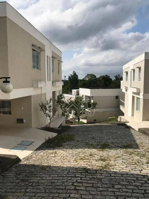 Foto 1 de Casa de Condomínio com 3 Quartos à venda, 180m² em Pendotiba, Niterói