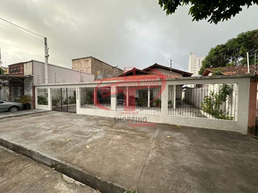 Foto 1 de Casa com 3 Quartos à venda, 228m² em Central, Macapá