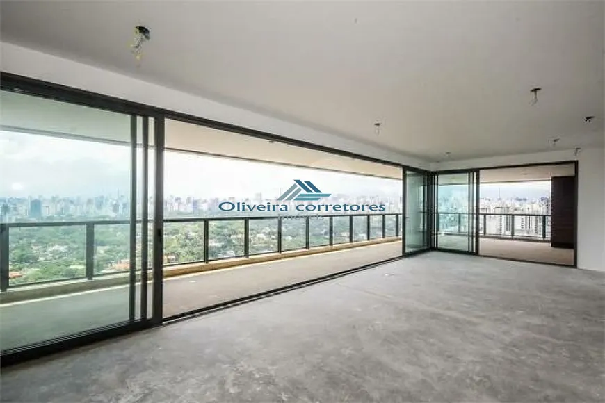 Foto 1 de Apartamento com 4 Quartos à venda, 288m² em Itaim Bibi, São Paulo