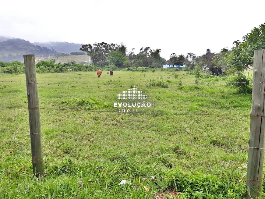 Foto 1 de Lote/Terreno à venda, 8398m² em Potecas, São José