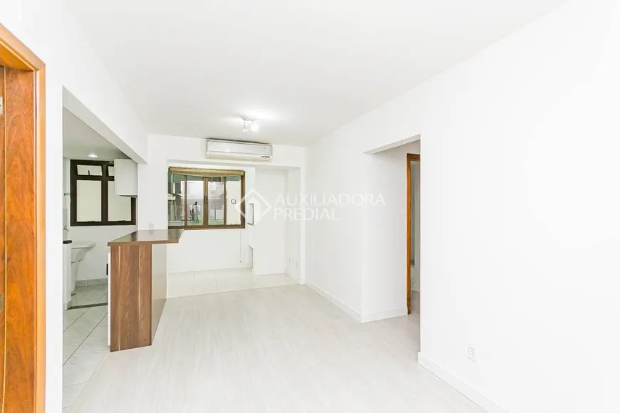Foto 1 de Apartamento com 2 Quartos para alugar, 59m² em Cristal, Porto Alegre