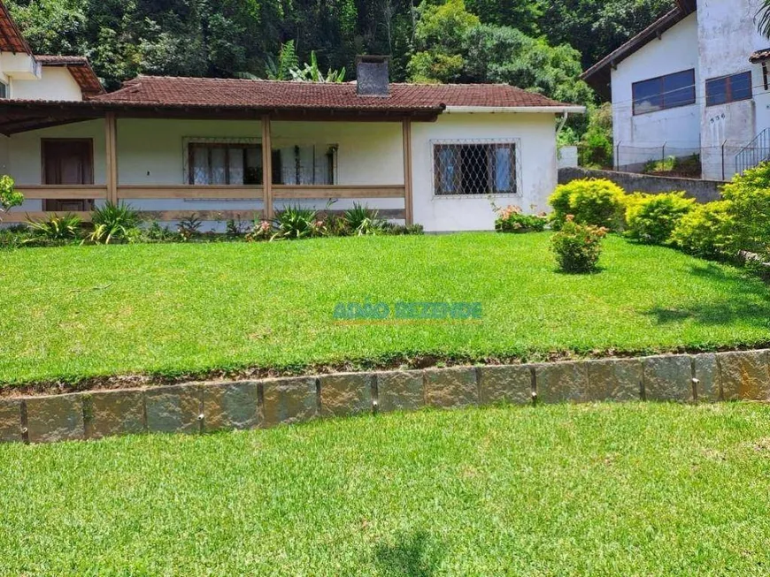 Foto 1 de Casa com 3 Quartos à venda, 123m² em Taumaturgo, Teresópolis