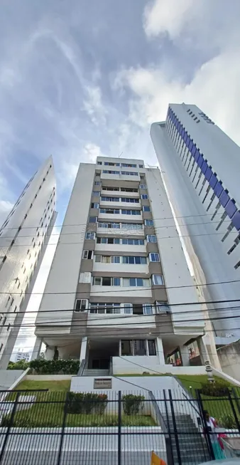 Foto 1 de Apartamento com 3 Quartos à venda, 90m² em Centro, Recife