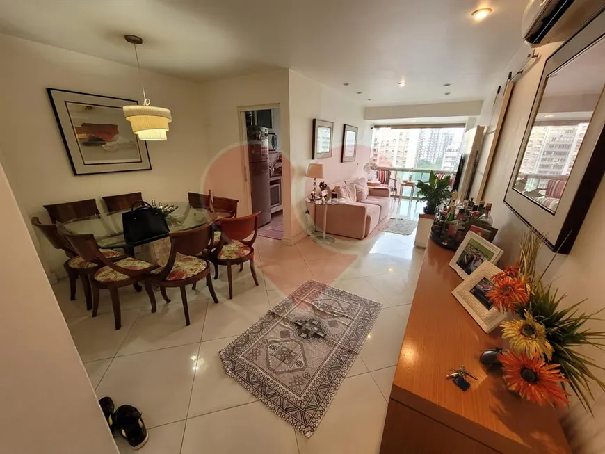 Foto 1 de Apartamento com 2 Quartos à venda, 71m² em Botafogo, Rio de Janeiro