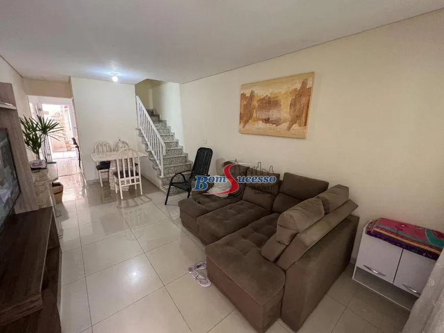 Foto 1 de Sobrado com 3 Quartos à venda, 180m² em Vila Ema, São Paulo