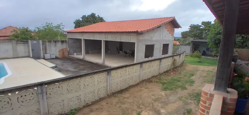 Foto 1 de Casa com 2 Quartos à venda, 179m² em Vilatur, Saquarema