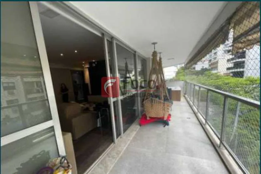 Foto 1 de Apartamento com 4 Quartos à venda, 215m² em Jardim Botânico, Rio de Janeiro