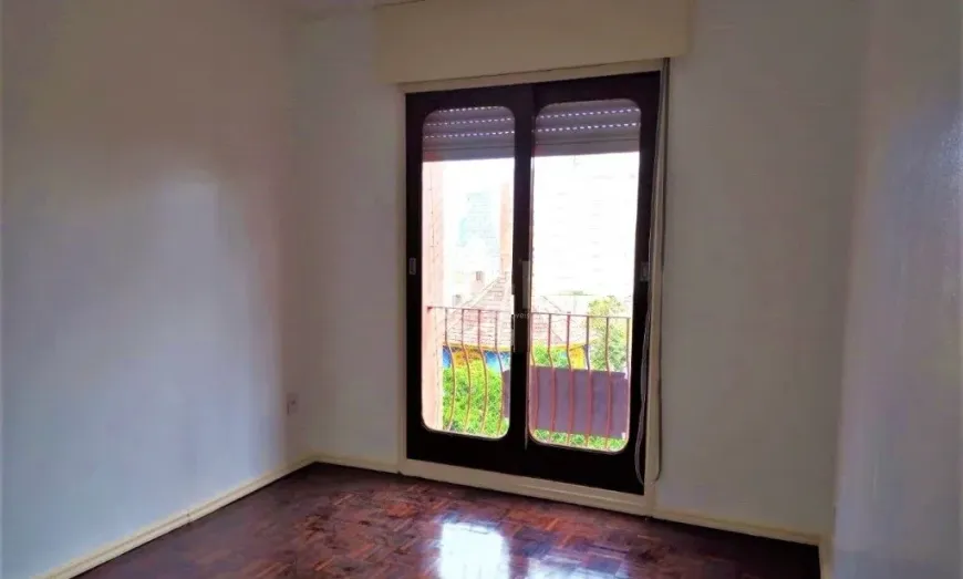 Foto 1 de Apartamento com 2 Quartos à venda, 73m² em Centro, Porto Alegre