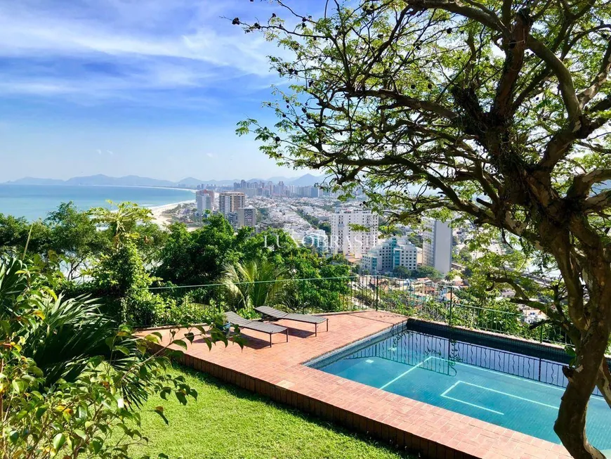 Foto 1 de Casa de Condomínio com 5 Quartos para venda ou aluguel, 400m² em Joá, Rio de Janeiro