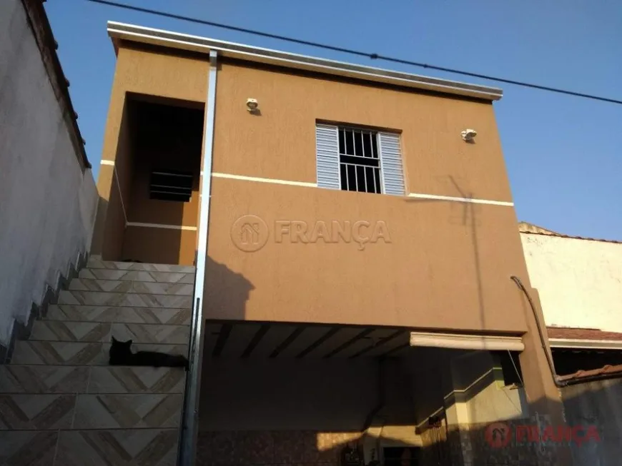 Foto 1 de Casa com 2 Quartos à venda, 130m² em Vila Zezé, Jacareí