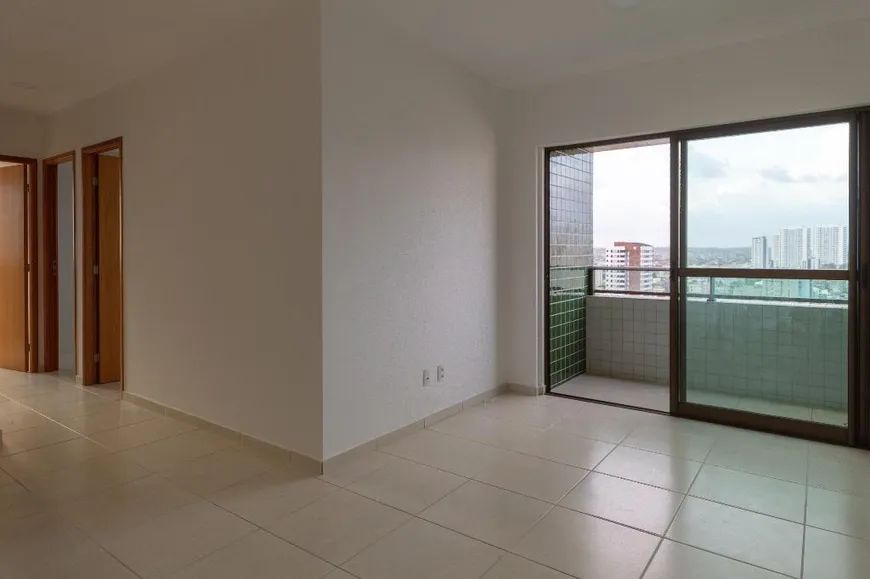 Foto 1 de Apartamento com 3 Quartos à venda, 63m² em Candeias, Jaboatão dos Guararapes