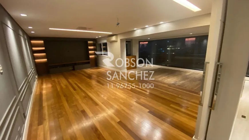 Foto 1 de Apartamento com 4 Quartos à venda, 223m² em Jardim Marajoara, São Paulo