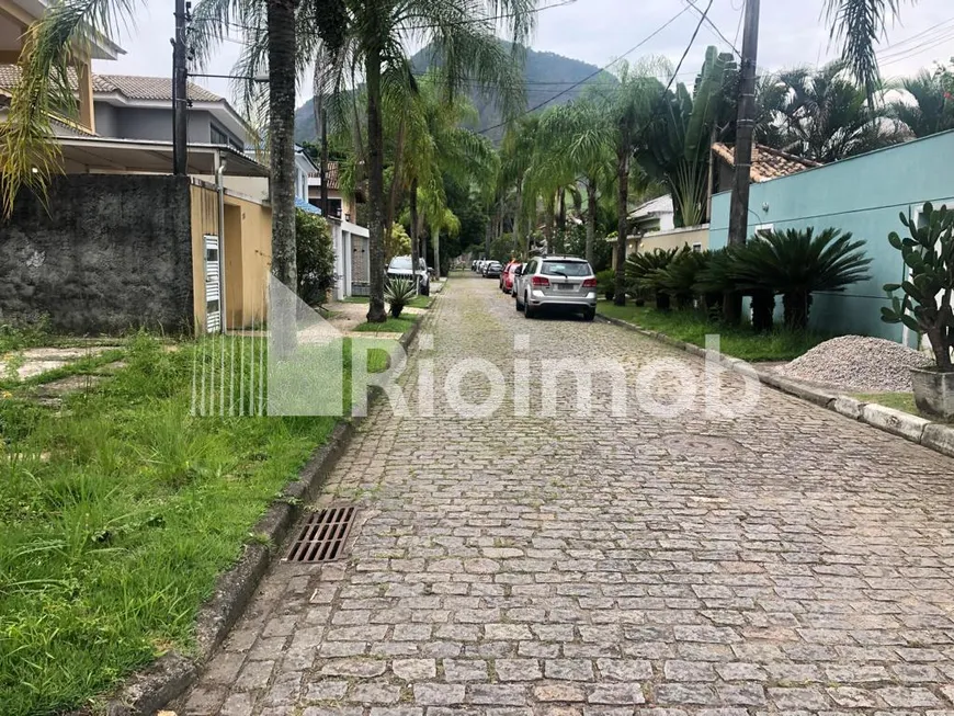 Foto 1 de Lote/Terreno à venda, 360m² em Vargem Pequena, Rio de Janeiro