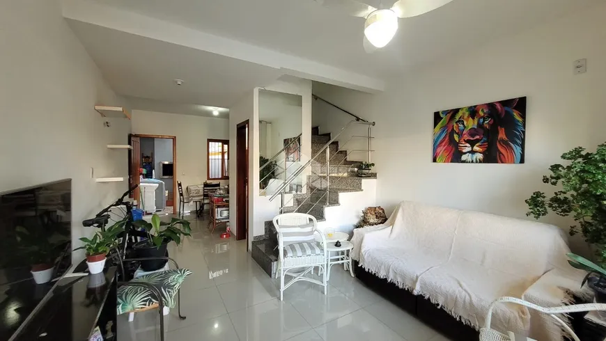 Foto 1 de Casa com 2 Quartos à venda, 78m² em São José, Canoas