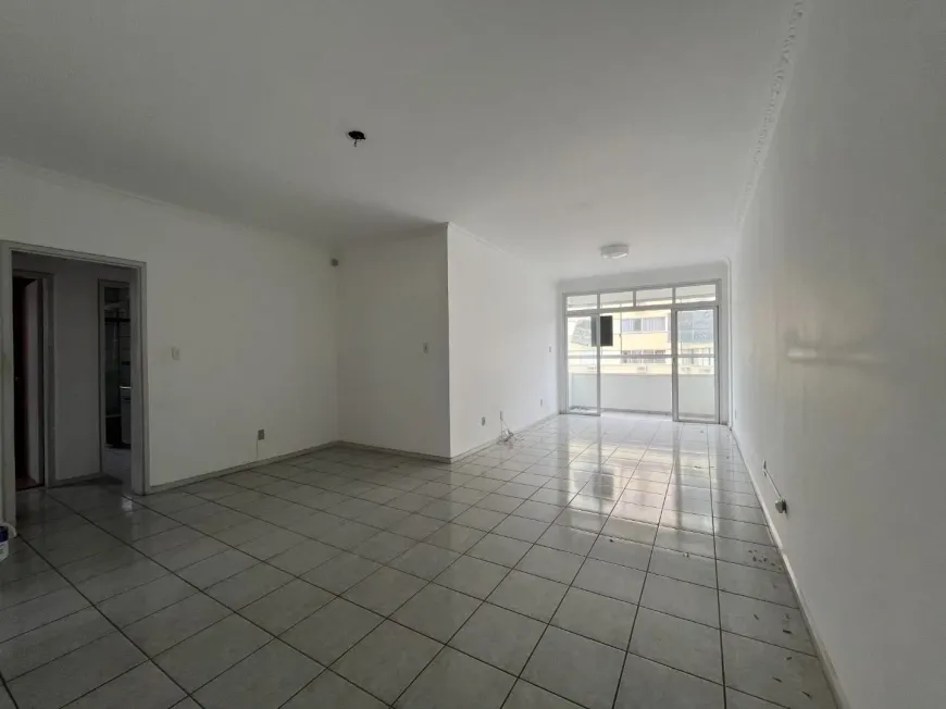 Foto 1 de Apartamento com 3 Quartos à venda, 118m² em Centro, Florianópolis