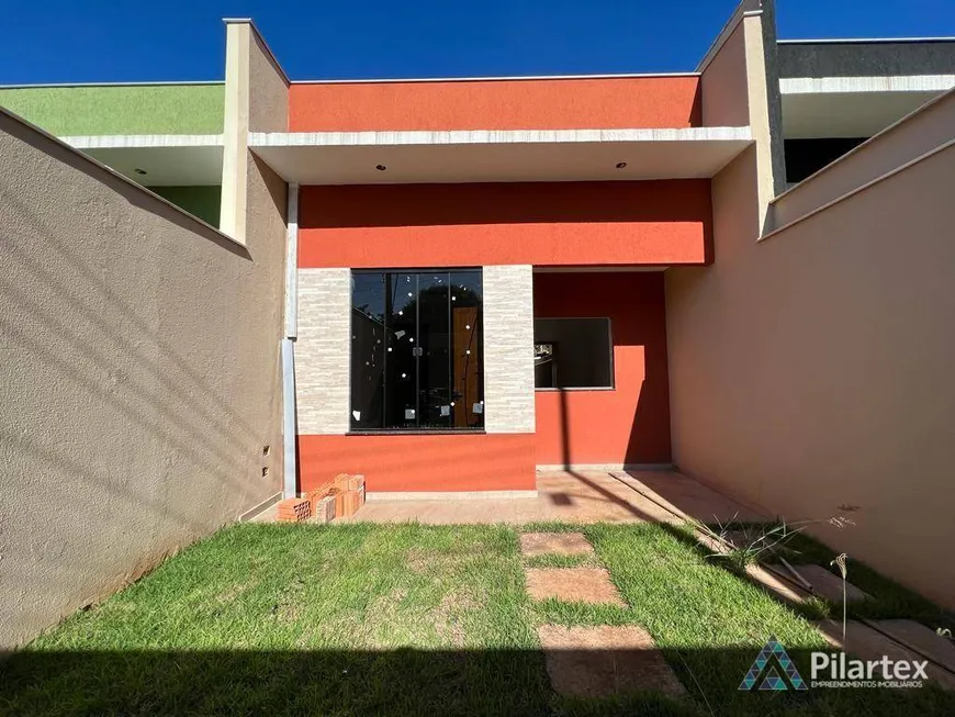 Foto 1 de Casa com 2 Quartos à venda, 70m² em Jardim Montecatini, Londrina