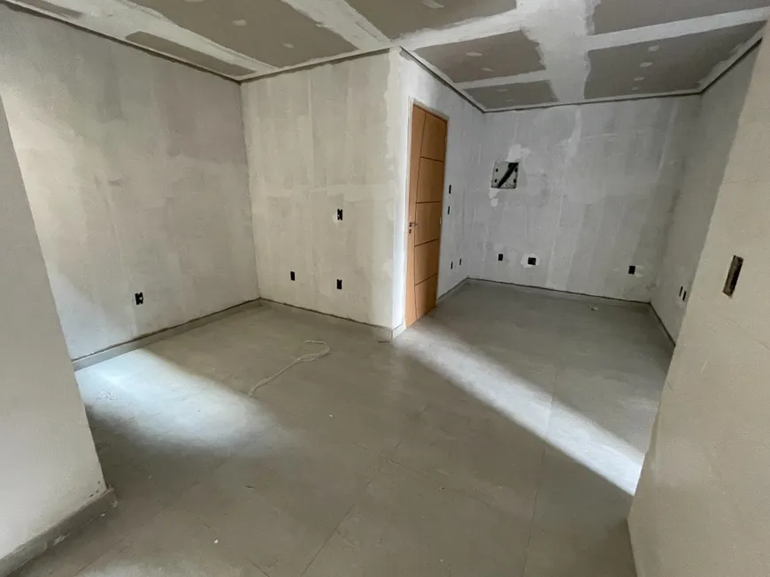 Foto 1 de Apartamento com 2 Quartos à venda, 51m² em Vila Alice, Santo André